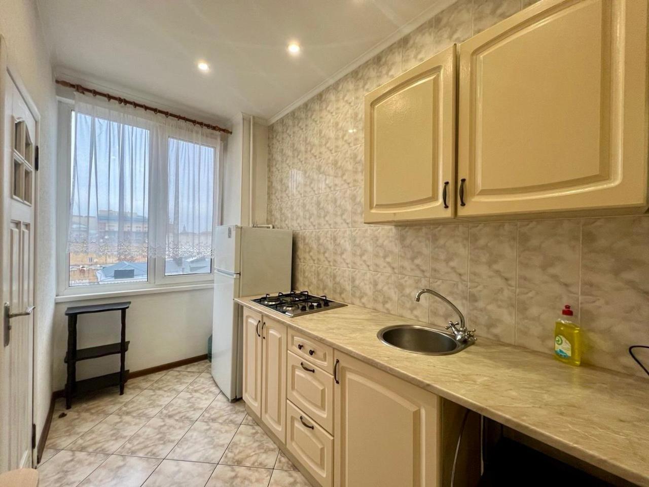 Apartments Near Arena City Kiev Exterior foto